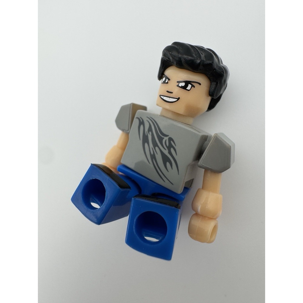 Kre-O 2010 Transformers Kreon figure Driver